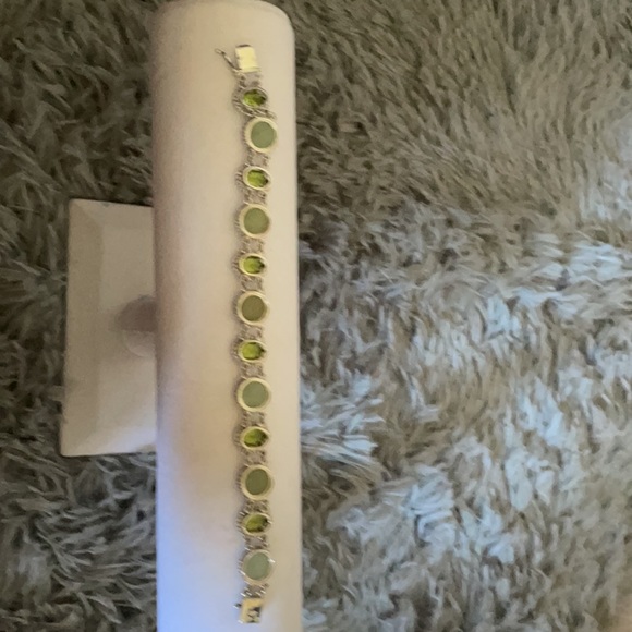 Jade peridot sterling sliver bracelet - Picture 5 of 7